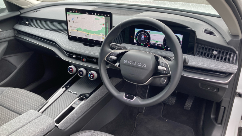 Skoda Superb 1.5 TSI iV SE Technology DSG 5dr Estate